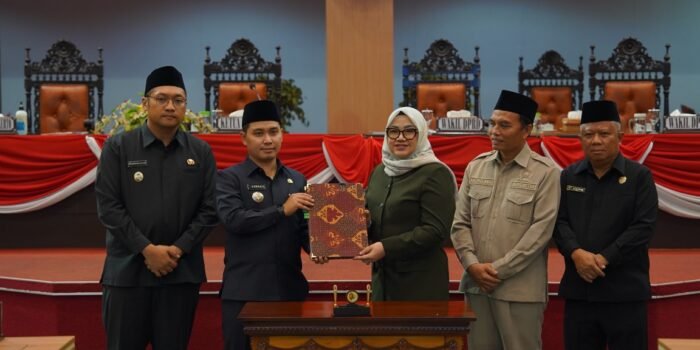 Dorong Kepastian Hukum, Gus Barra Pangkas 4 Perda Tak Relevan