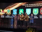 Borong 3 Penghargaan Wilwatikta Awards 2026, Bukti Kinerja Pemkab Mojokerto Meningkat